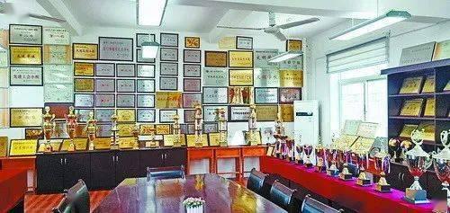 厦门学校爆料视频最新,揭秘校园生活背后故事